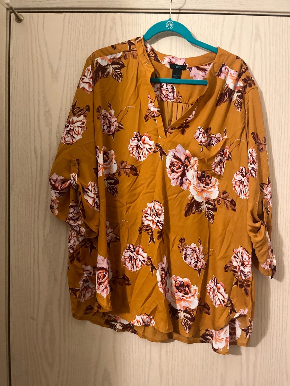 Rue21 Plus Size Mustard Floral V-Neck Blouse